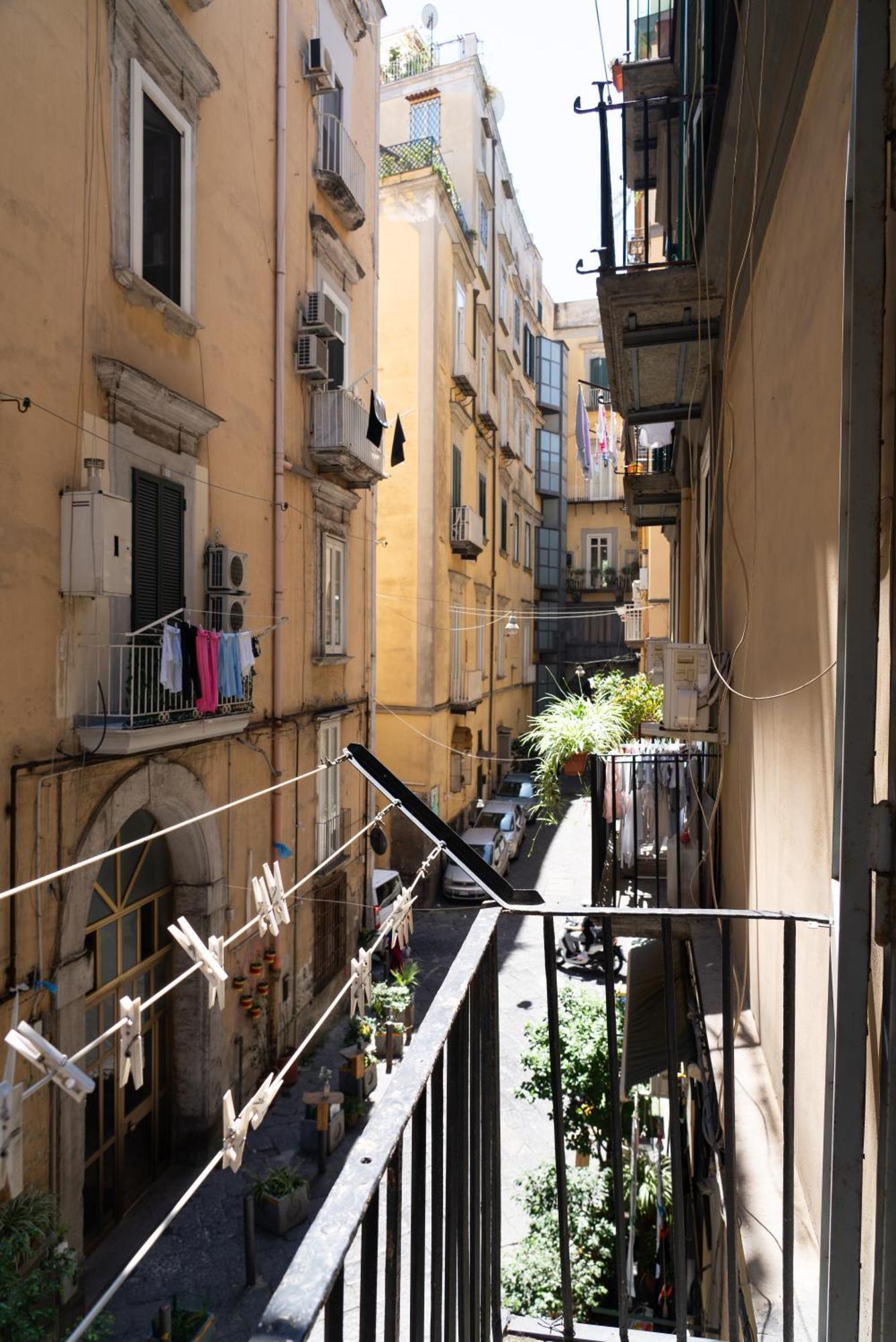 Cozy 33 * Napoli